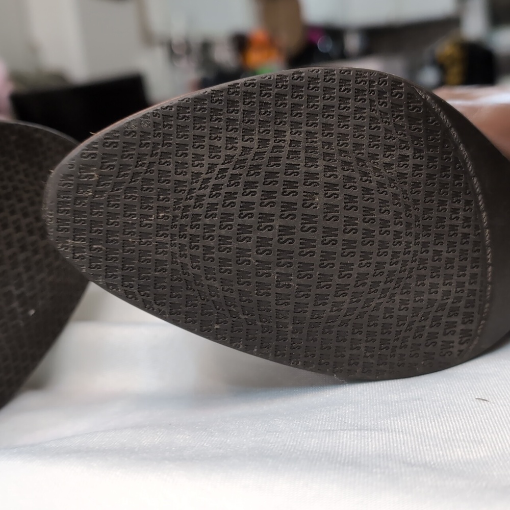 Stewart Weitzman boots - Picture 10 of 10